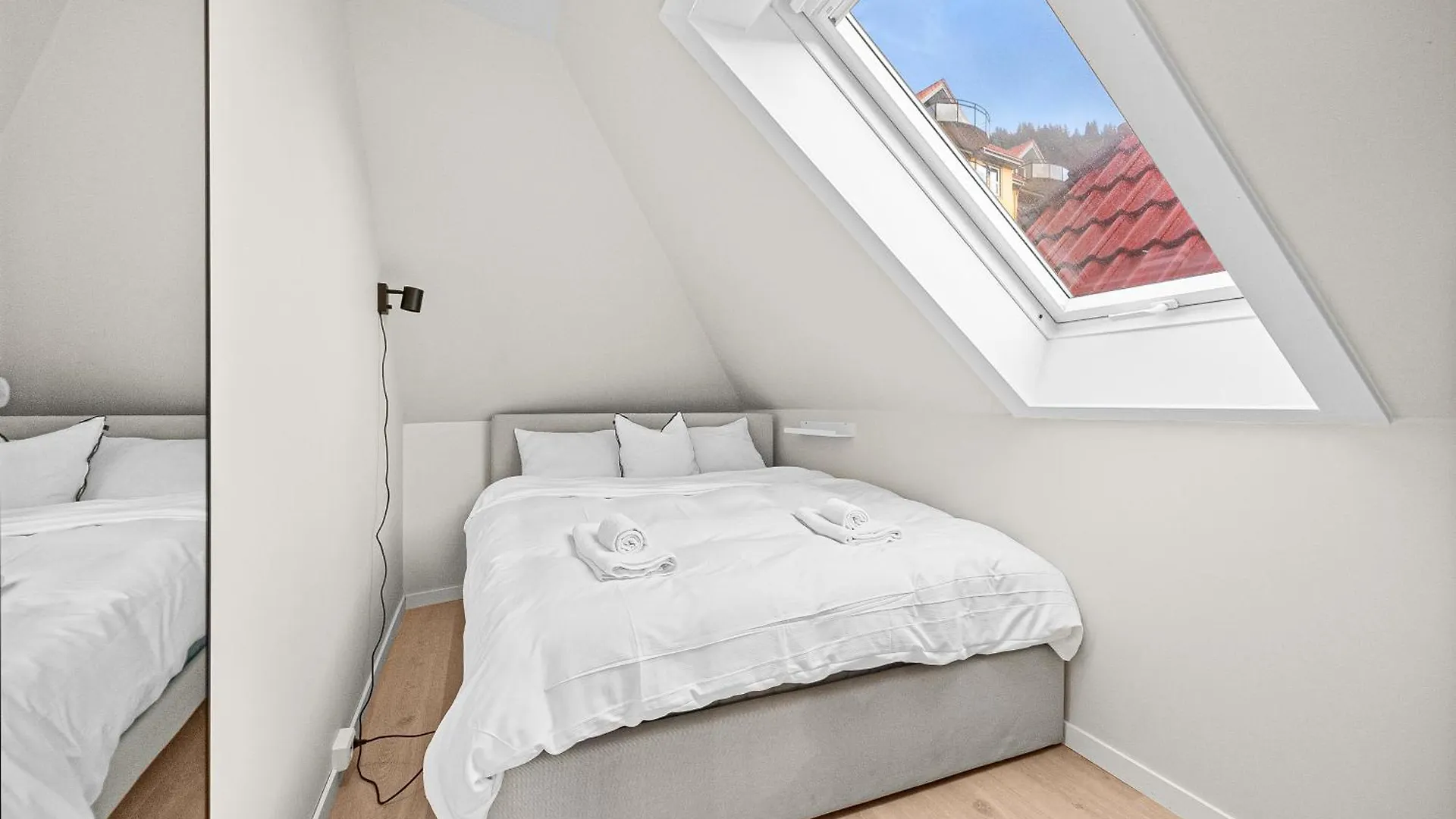 View To Bryggen - Renovated Dec 24 - Historic Cobblestone Street Daire Bergen Norveç